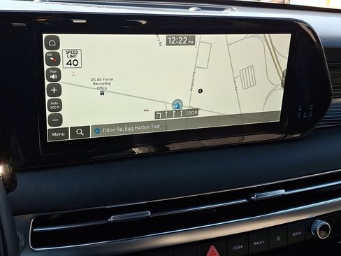 Used 2024 Hyundai Palisade Calligraphy image 27