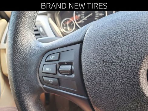 Used 2016 BMW 320i Sedan image 16