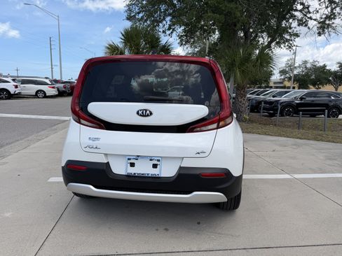 Certified 2020 Kia Soul X-Line FWD image 5