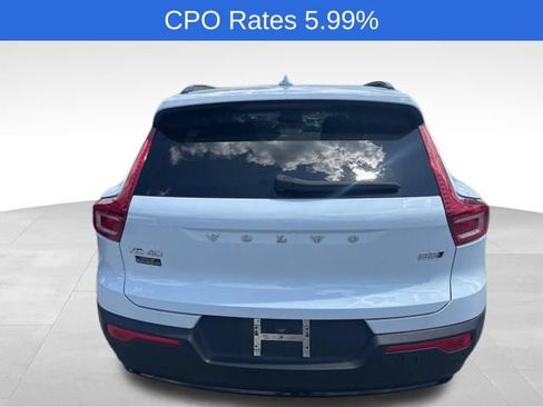 Used 2024 Volvo XC40 B5 Plus w/ Climate Package AWD/4WD image 12