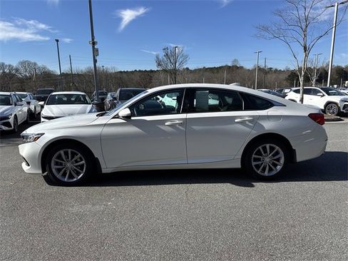 Used 2022 Honda Accord LX image 4