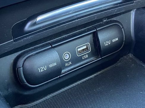 Used 2018 Kia Optima LX w/ 17" Alloy Wheels Package FWD image 23