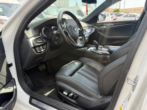 Used 2017 BMW 530i image 18