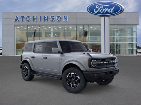 New 2026 Ford Bronco Outer Banks AWD/4WD image 7