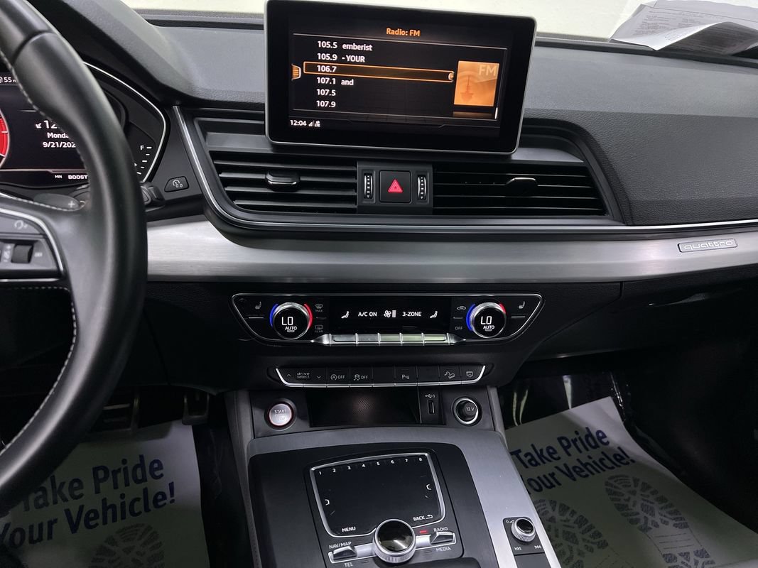 Used 2018 Audi SQ5 Premium Plus w/ Navigation Package AWD/4WD image 22