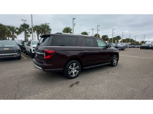 Used 2024 Ford Expedition Max Limited RWD image 2