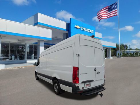 Used 2022 Mercedes-Benz Sprinter 2500 image 5