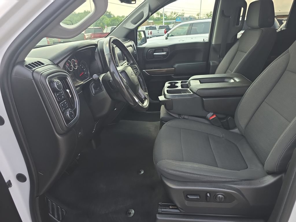 Used 2020 Chevrolet Silverado 1500 RST w/ All-Star Edition AWD/4WD image 23