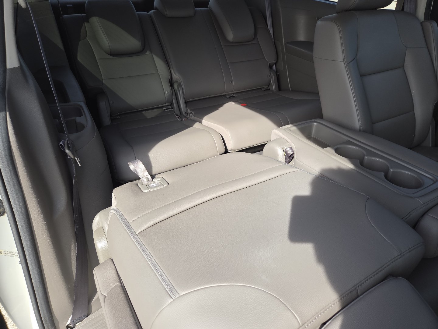 Used 2015 Honda Odyssey EX-L image 22