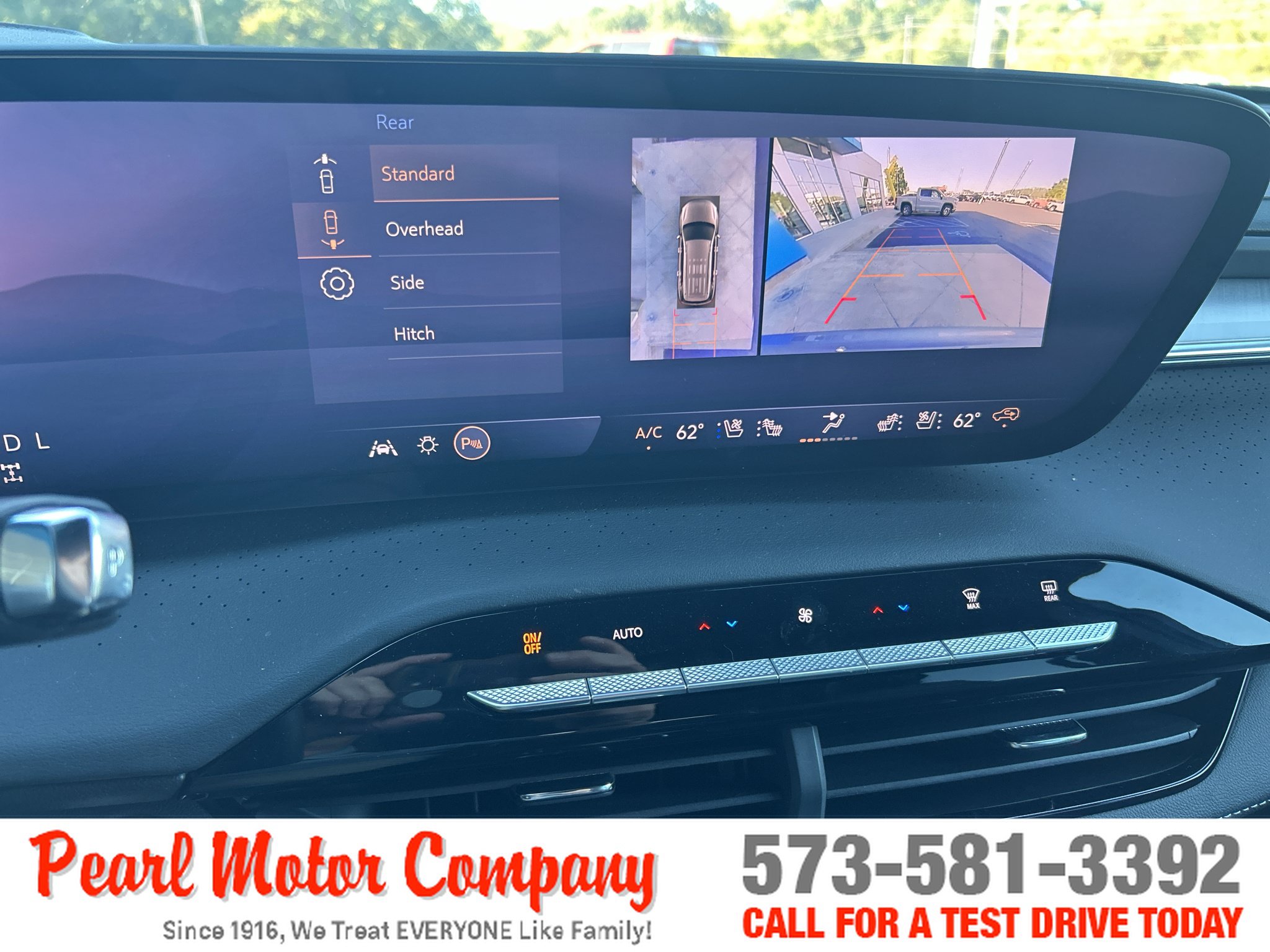 Used 2026 Buick Enclave Avenir w/ Super Cruise Package AWD/4WD image 18
