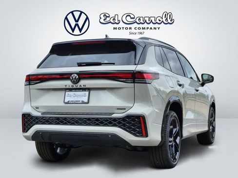 New 2026 Volkswagen Tiguan SE R-Line AWD/4WD image 5