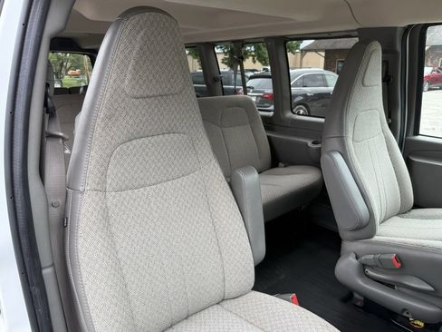 Used 2022 Chevrolet Express 3500 LS image 12