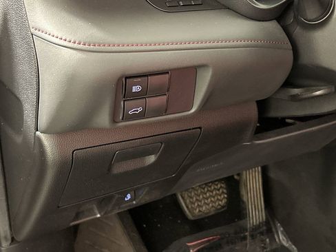 Used 2022 Toyota Highlander XSE image 13