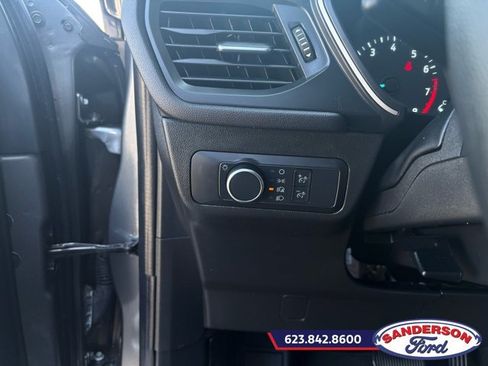 Certified 2022 Ford Escape SE FWD image 12