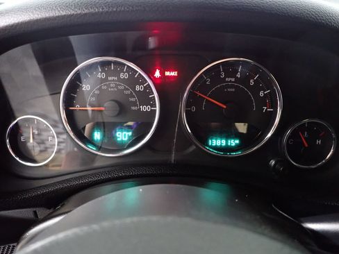 Used 2016 Jeep Wrangler Unlimited Sport AWD/4WD image 21