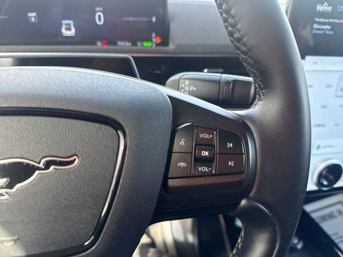 Used 2025 Ford Mustang Mach-E Select AWD/4WD image 20