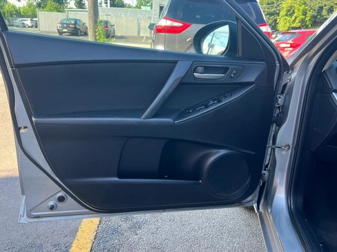 Used 2012 MAZDA MAZDA3 i Sport FWD image 10