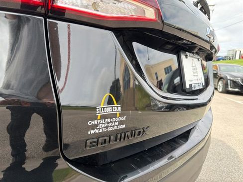 Used 2024 Chevrolet Equinox LS w/ LS Convenience Package image 39