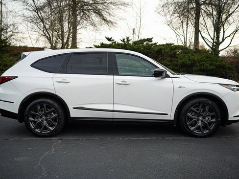 Used 2023 Acura MDX A-Spec image 12