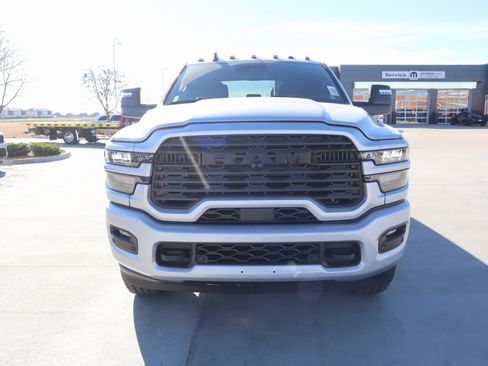 New 2026 RAM 2500 Big Horn image 9