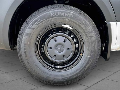 New 2025 Mercedes-Benz Sprinter 2500 image 16