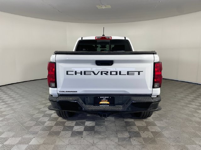Certified 2024 Chevrolet Colorado Trail Boss w/ Technology Package AWD/4WD image 14