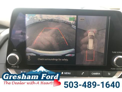 Used 2021 Nissan Rogue SV image 21