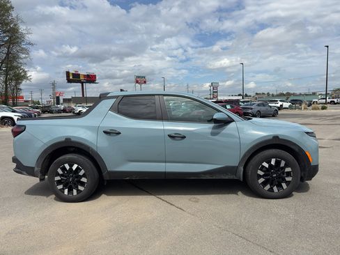 Used 2026 Hyundai Santa Cruz SE image 4