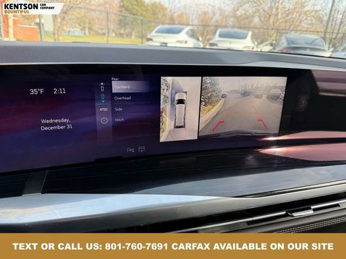 Used 2025 Cadillac Escalade ESV Sport w/ LPO, ONYX Package image 33