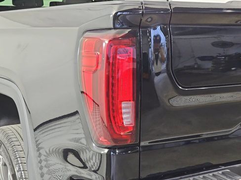 Used 2026 GMC Sierra 1500 SLT RWD image 28