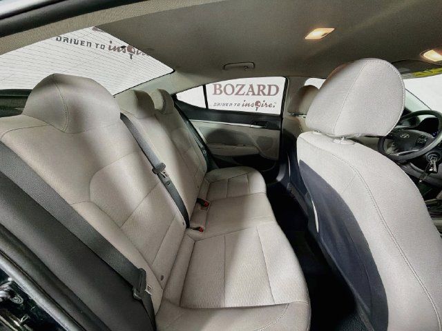Used 2020 Hyundai Elantra SEL FWD image 29