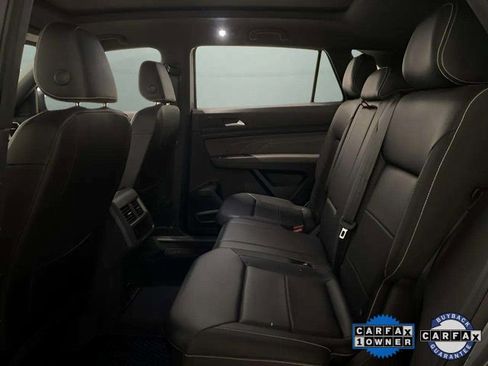 Used 2023 Volkswagen Atlas Cross Sport SE w/ Panoramic Sunroof Package image 19