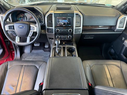 Used 2015 Ford F150 Platinum w/ Equipment Group 701A Luxury image 8