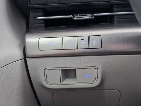 New 2026 Hyundai Kona SE AWD/4WD image 24