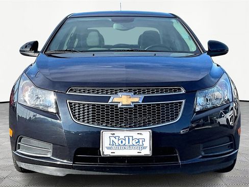 Used 2014 Chevrolet Cruze LT image 3