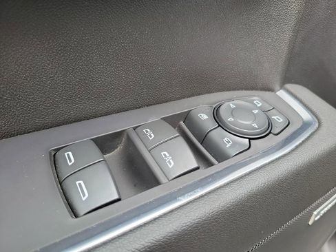 Used 2022 GMC Sierra 1500 SLT w/ SLT Convenience Package AWD/4WD image 20
