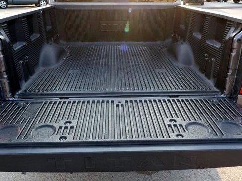 Certified 2024 Nissan Titan SV w/ SV Convenience Package RWD image 9
