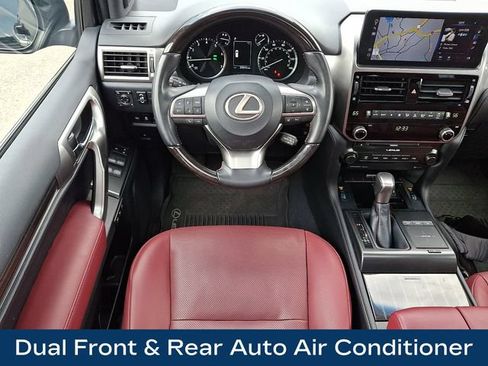 Used 2023 Lexus GX 460 Premium w/ Premium Package AWD/4WD image 3