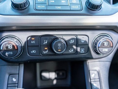 Used 2017 GMC Acadia Denali image 42