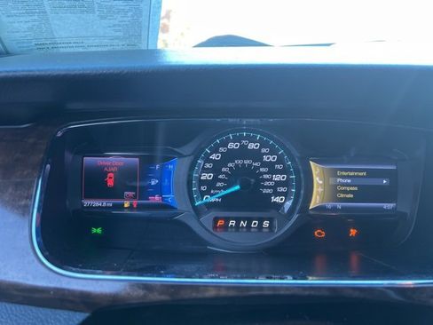 Used 2013 Ford Taurus Limited image 22