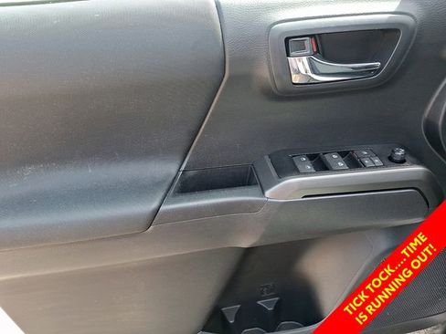 Certified 2023 Toyota Tacoma TRD Sport w/ Advanced Technology Package AWD/4WD image 16