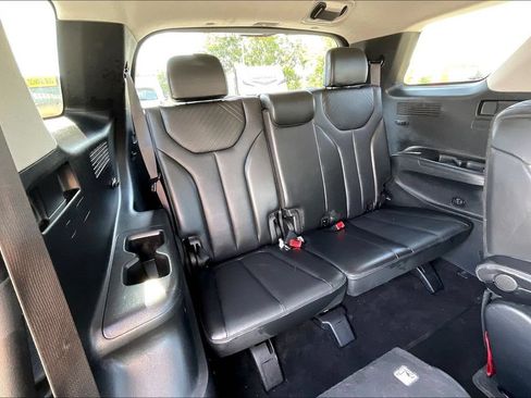 Used 2025 Hyundai Palisade SEL AWD/4WD image 25