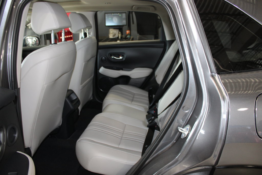 New 2027 Honda HR-V EX-L image 15