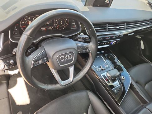 Used 2019 Audi Q7 3.0T Prestige w/ Prestige Package AWD/4WD image 10