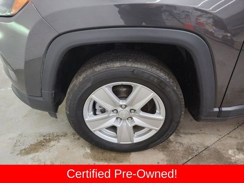 Certified 2022 Jeep Compass Latitude w/ Sun and Sound Group image 42