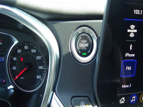 Used 2025 Chevrolet Blazer LT FWD image 25