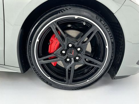 Used 2023 Chevrolet Corvette Stingray Coupe w/ 1LT RWD image 26