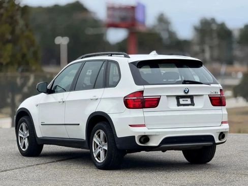 Used 2013 BMW X5 xDrive35i image 9