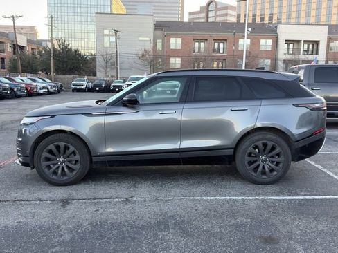 Used 2018 Land Rover Range Rover Velar R-Dynamic SE image 2