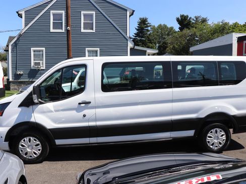 Used 2026 Ford Transit 350 XLT RWD image 2